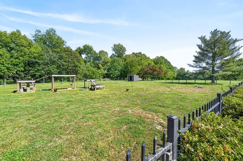2235 Hidden Cove Road Cookeville TN 38506-7058