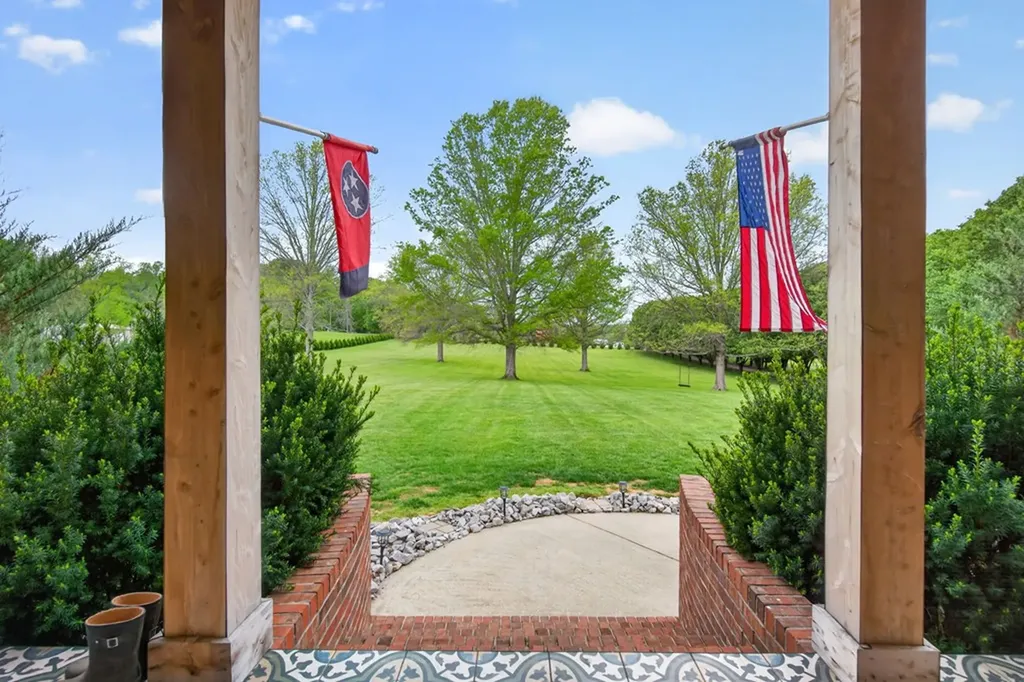 2235 Hidden Cove Road Cookeville TN 38506-7058