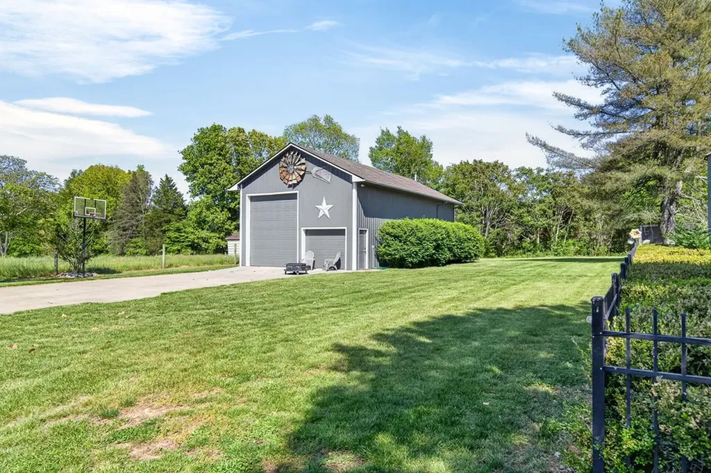 2235 Hidden Cove Road Cookeville TN 38506-7058