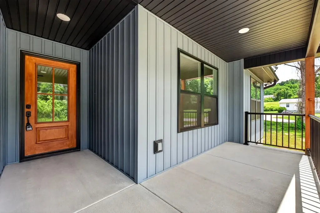 215 James Holman Road Sparta TN 38583