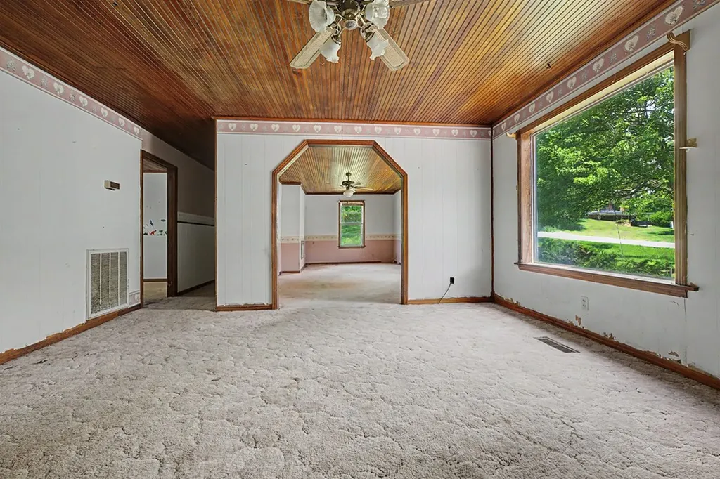 1755 Hawkins Crawford Cookeville TN 38501
