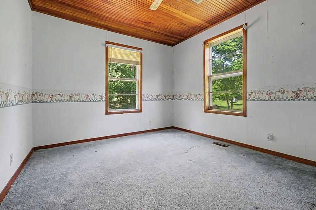 1755 Hawkins Crawford Cookeville TN 38501