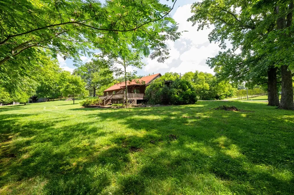1755 Hawkins Crawford Cookeville TN 38501