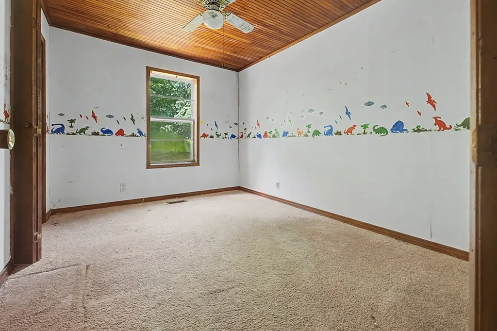 1755 Hawkins Crawford Cookeville TN 38501