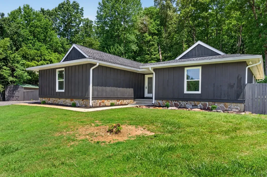 2602 Oakwood Lane Cookeville TN 38506