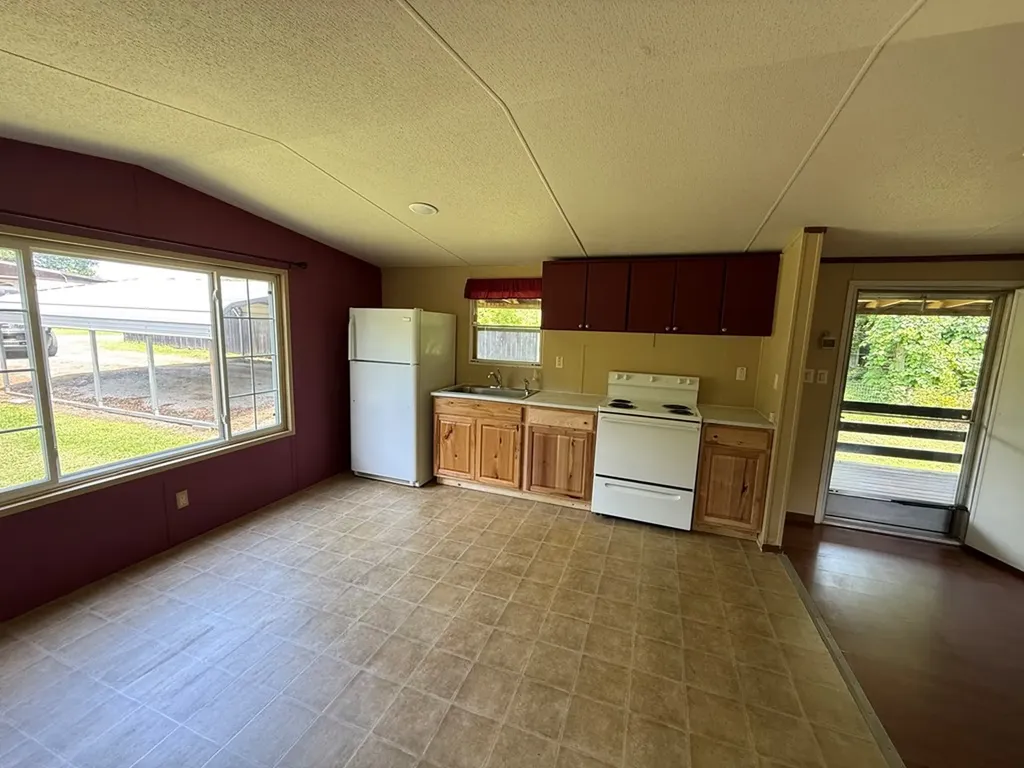 119 Clayborn Avenue Jamestown TN 38556