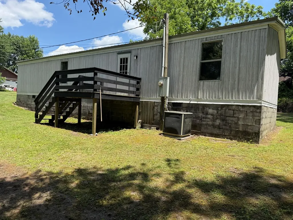 119 Clayborn Avenue Jamestown TN 38556