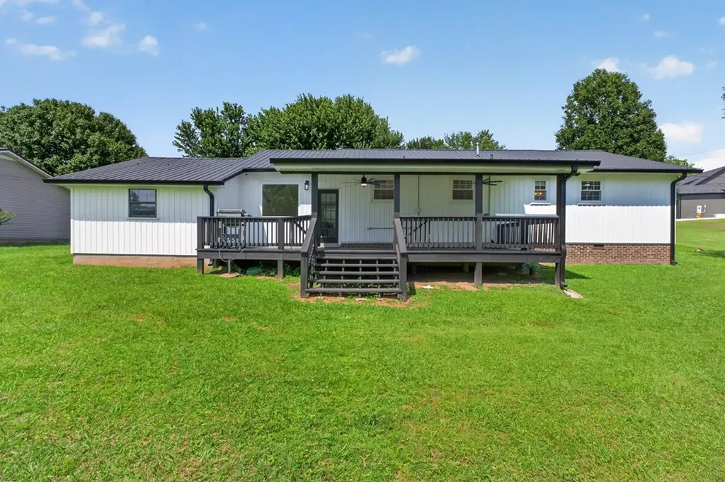 119 Vandy Circle Sparta TN 38583