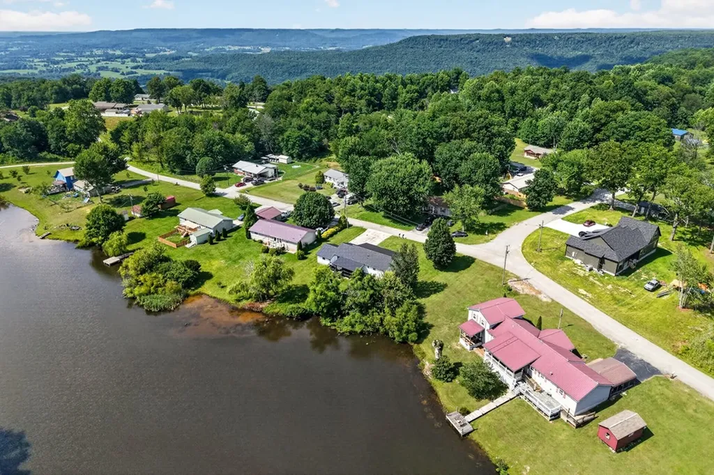 119 Vandy Circle Sparta TN 38583