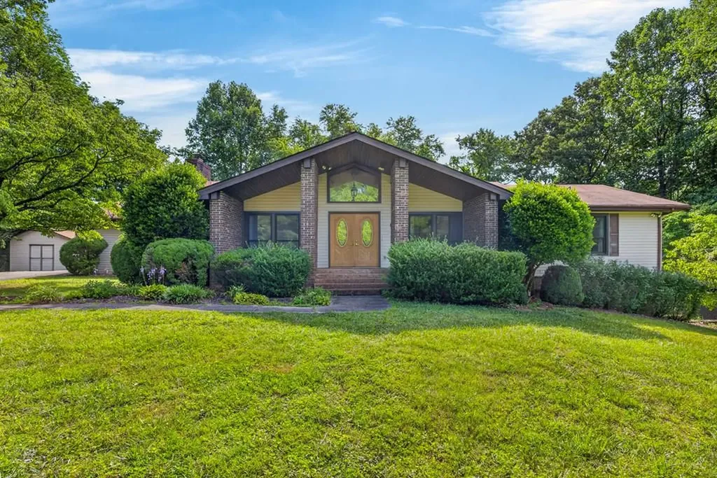 2650 Oak Park Drive Cookeville TN 38506