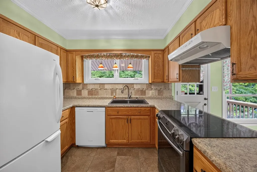 2650 Oak Park Drive Cookeville TN 38506