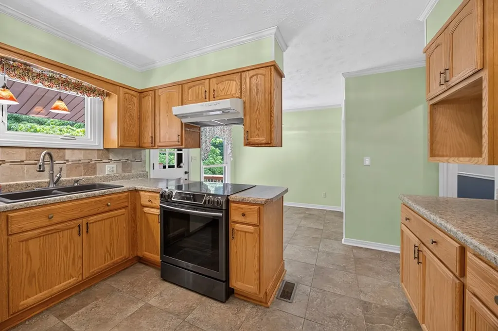 2650 Oak Park Drive Cookeville TN 38506
