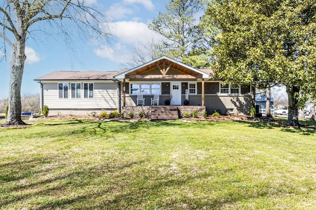 2484 Coles Ferry Pike Lebanon TN 37087