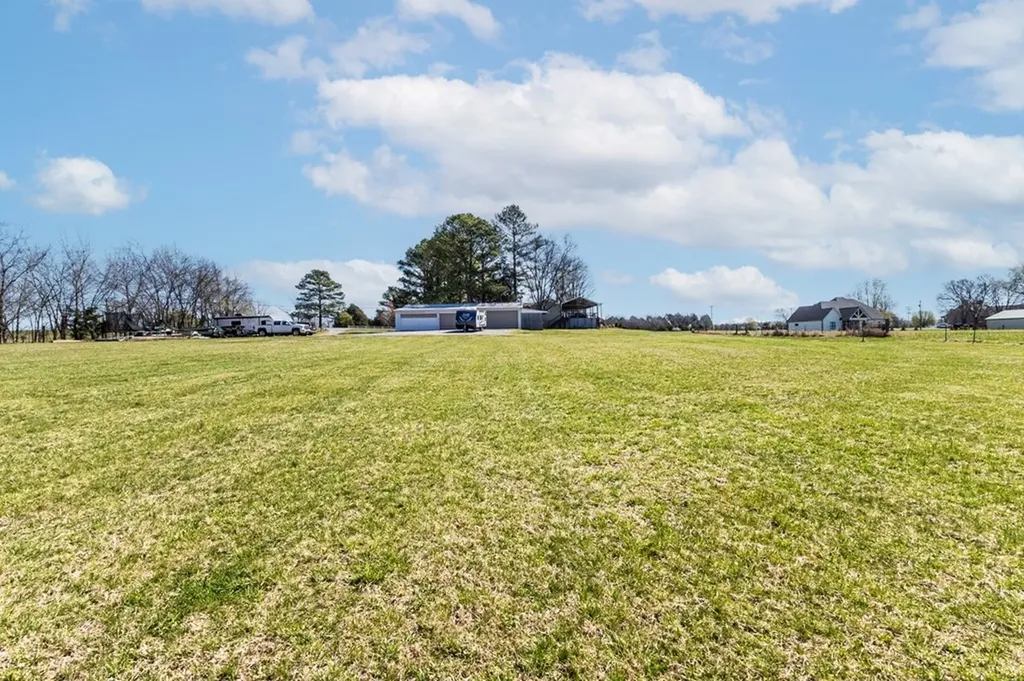 2484 Coles Ferry Pike Lebanon TN 37087
