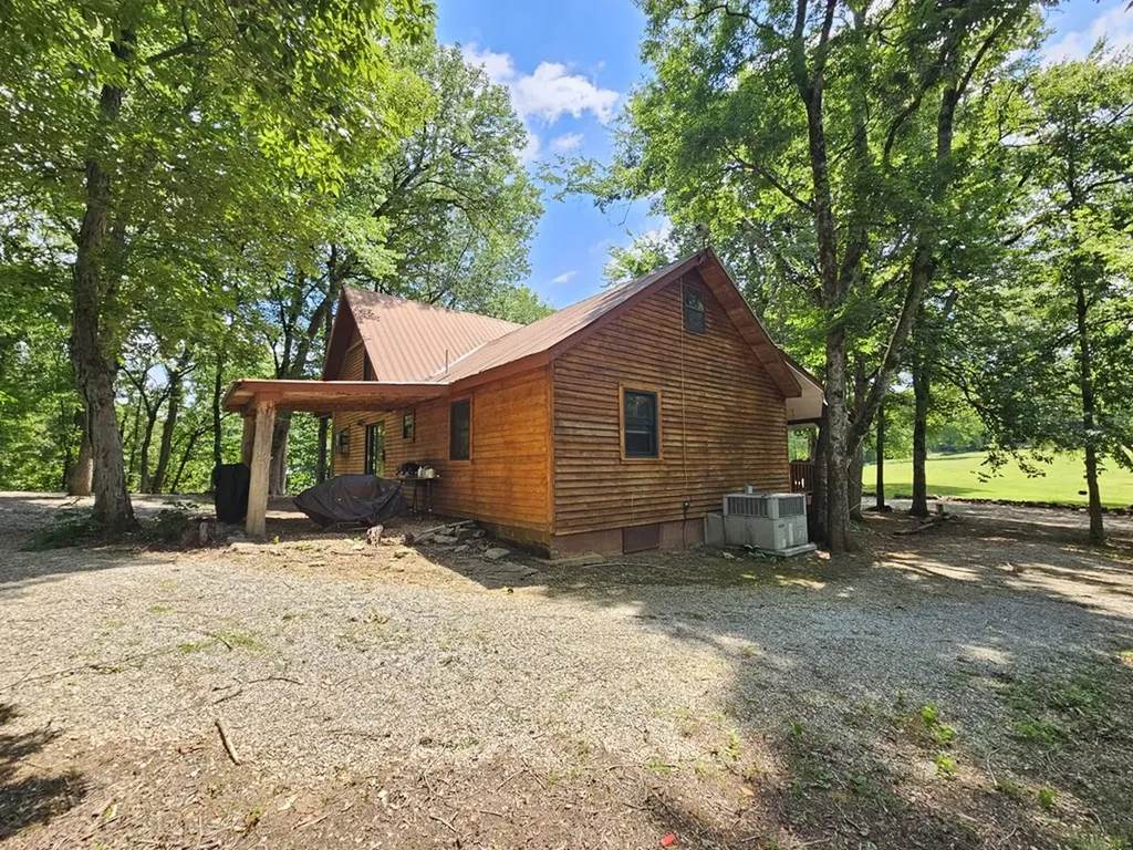 294 Lakeside Drive Carthage TN 37030-2324