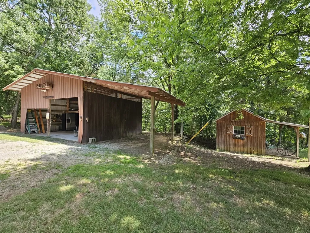 294 Lakeside Drive Carthage TN 37030-2324