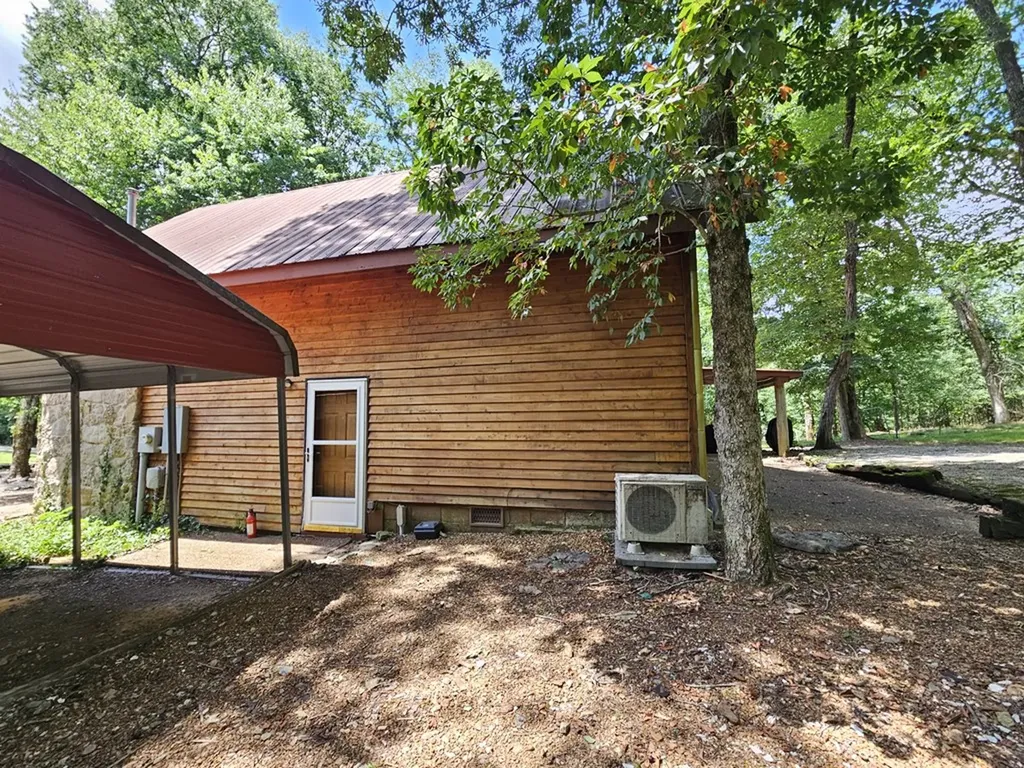 294 Lakeside Drive Carthage TN 37030-2324