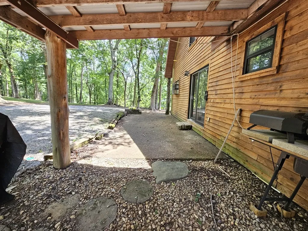 294 Lakeside Drive Carthage TN 37030-2324