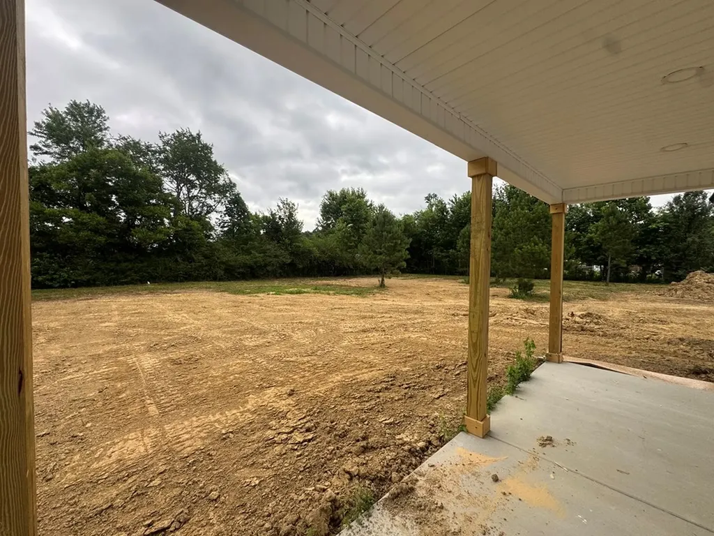 169 Arrowhead Drive Smithville TN 37166