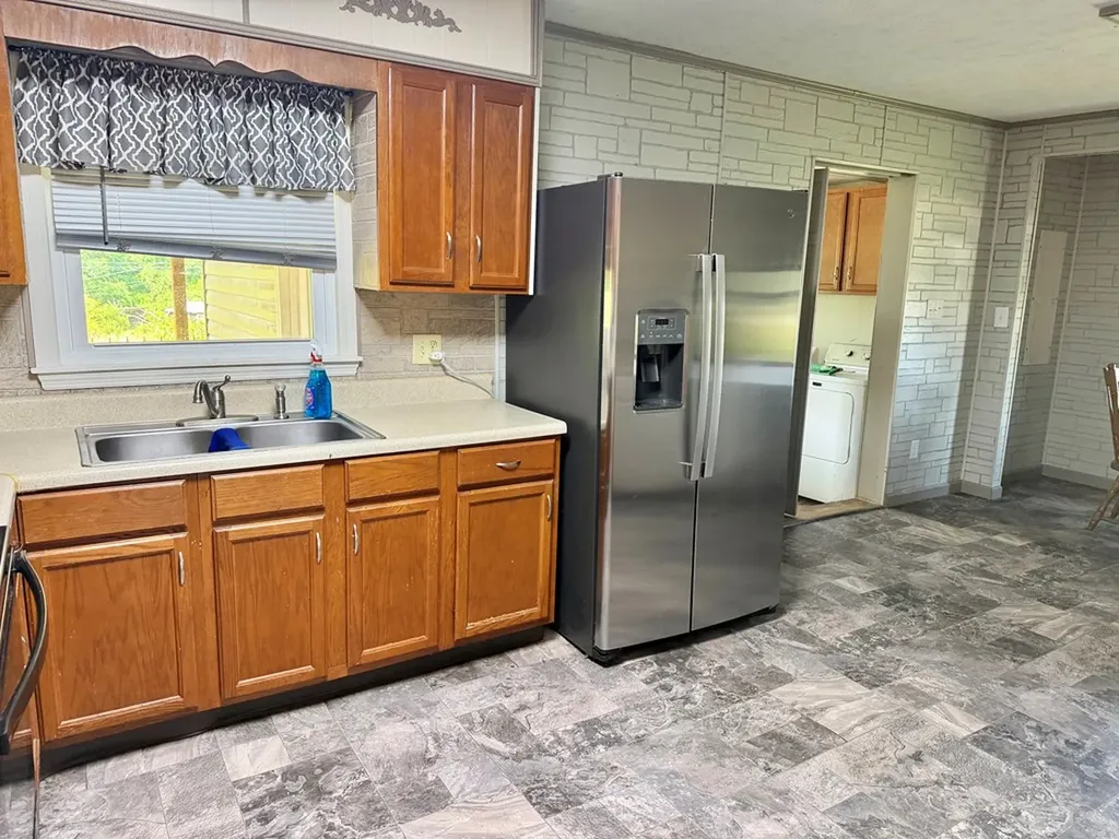1589 Potato Farm Road Crossville TN 38571