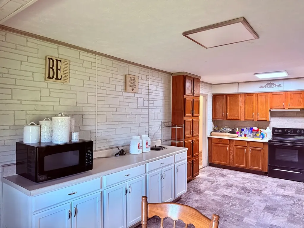 1589 Potato Farm Road Crossville TN 38571