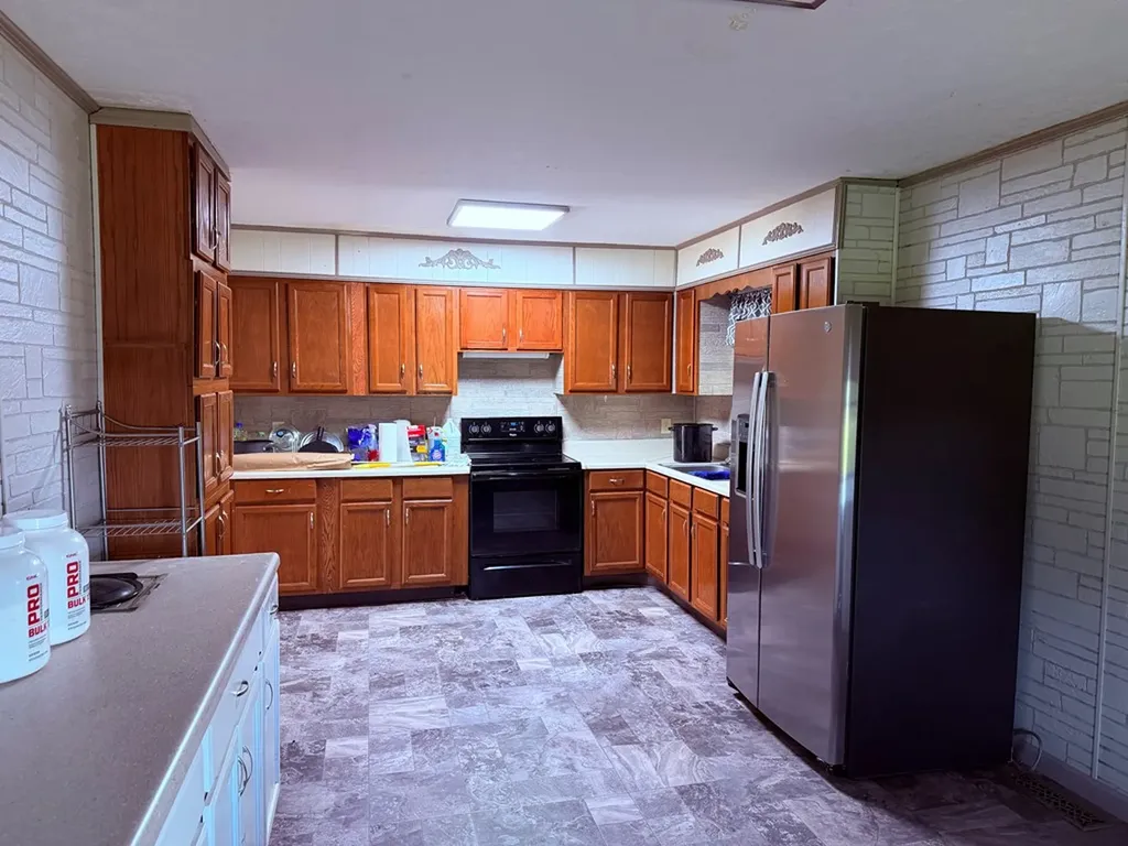 1589 Potato Farm Road Crossville TN 38571