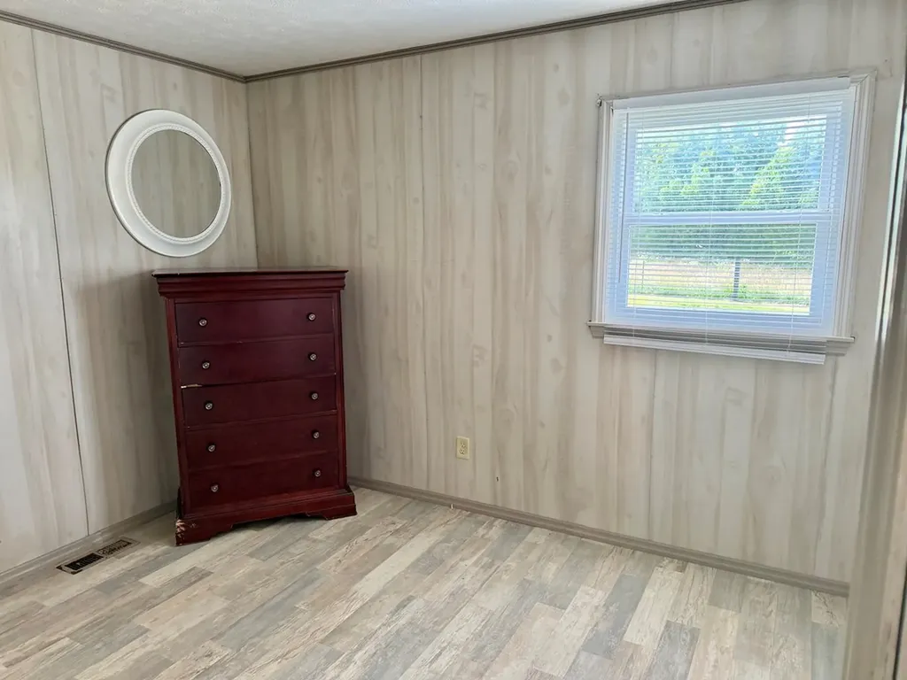 1589 Potato Farm Road Crossville TN 38571