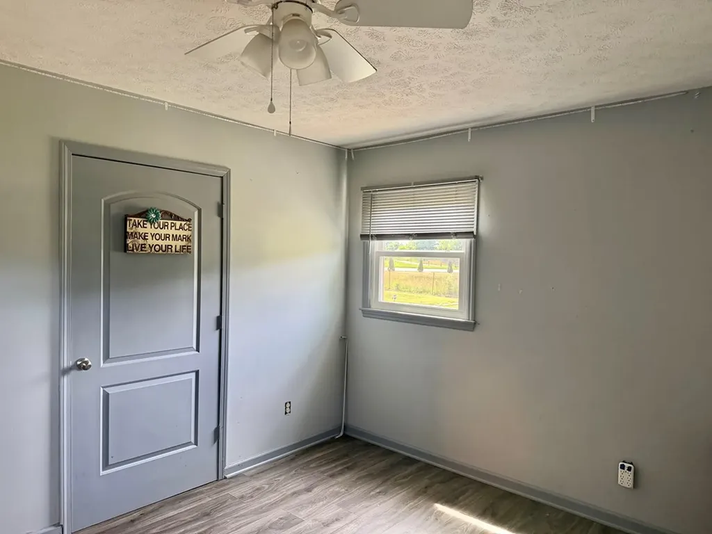1589 Potato Farm Road Crossville TN 38571