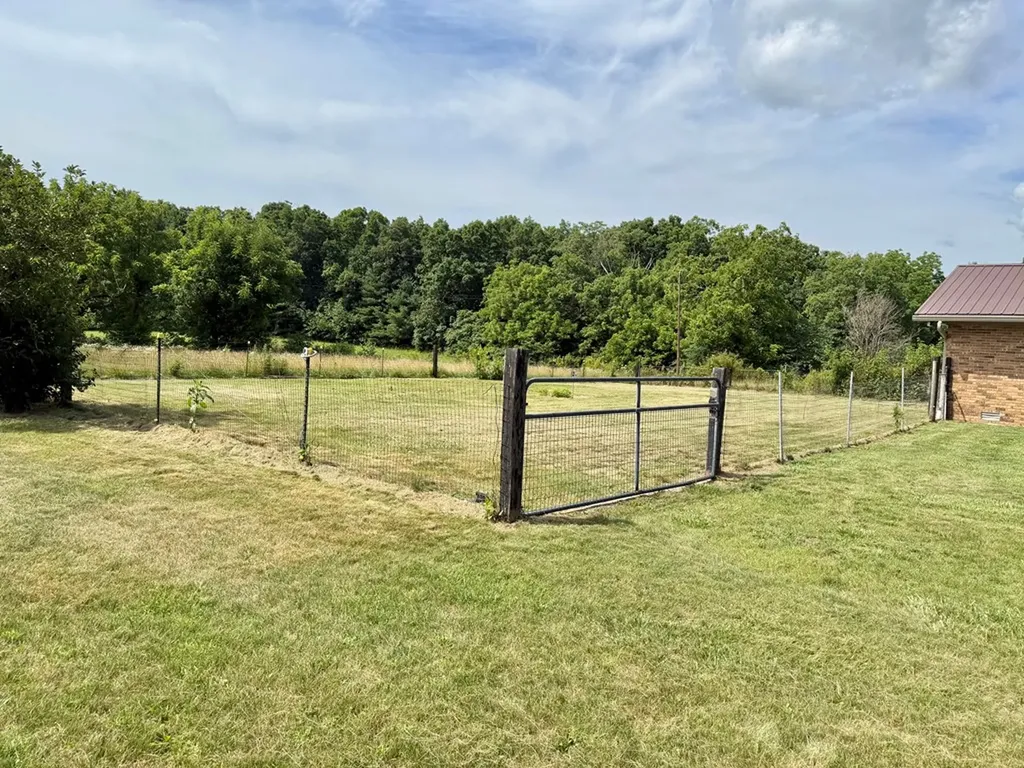 1589 Potato Farm Road Crossville TN 38571