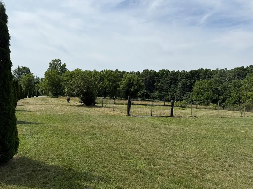 1589 Potato Farm Road Crossville TN 38571