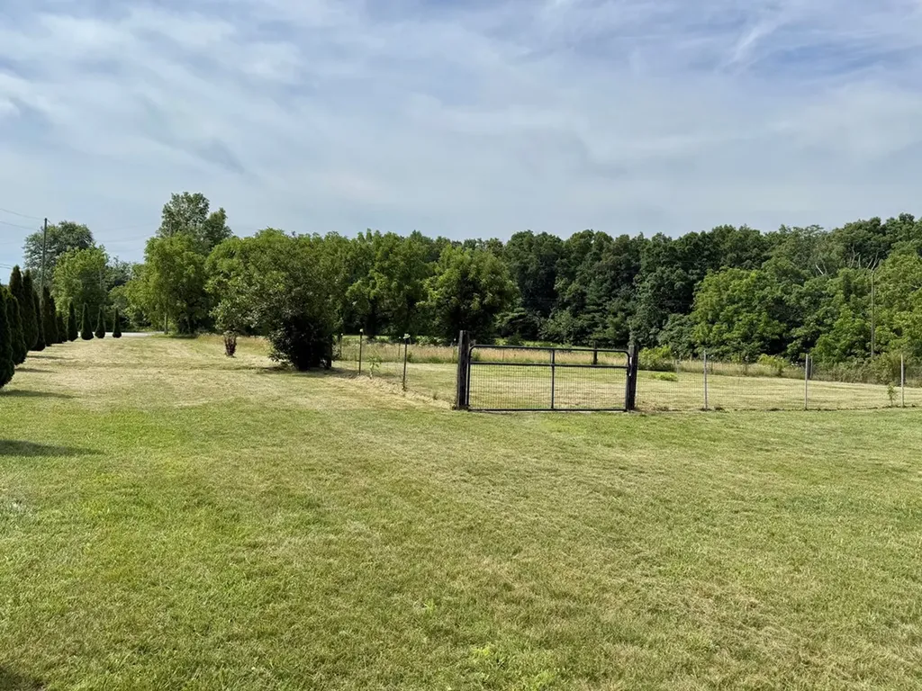 1589 Potato Farm Road Crossville TN 38571
