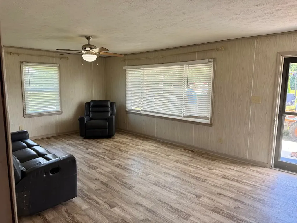 1589 Potato Farm Road Crossville TN 38571