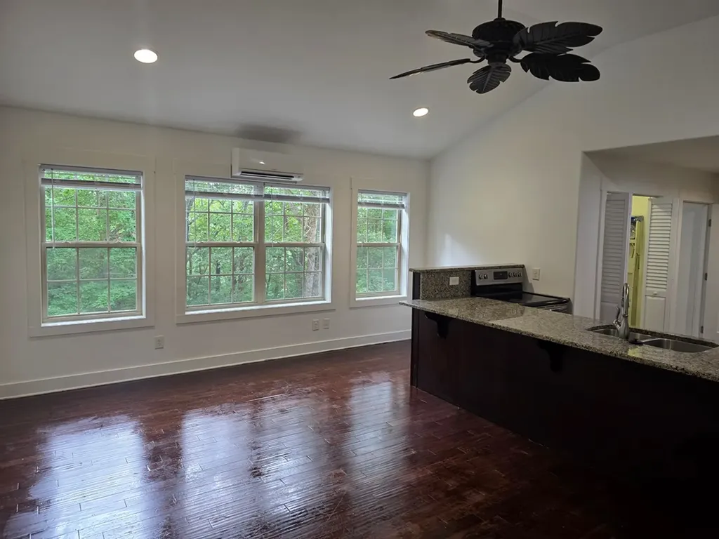 251 Oak Drive Smithville TN 37166