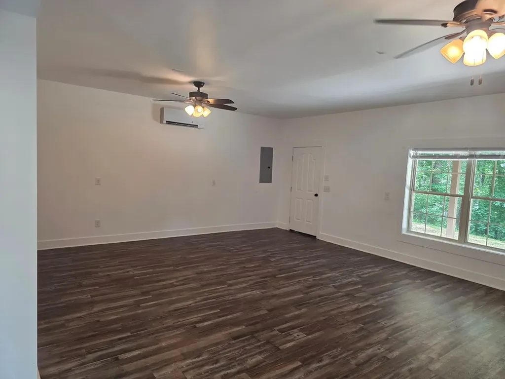 251 Oak Drive Smithville TN 37166