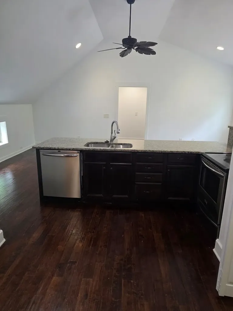 251 Oak Drive Smithville TN 37166