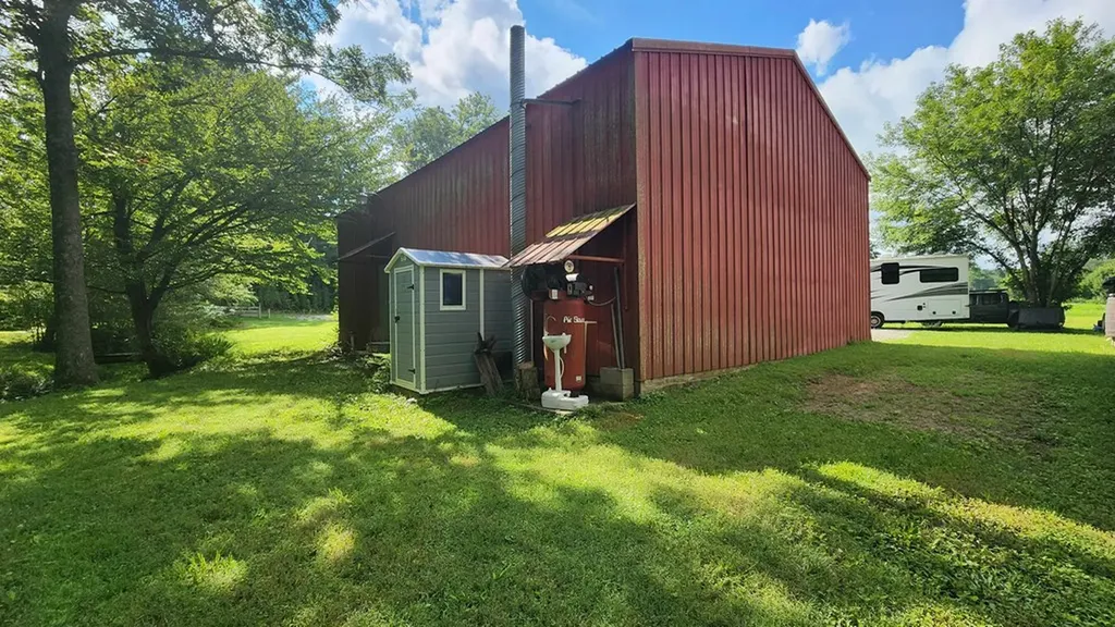 340 Christian Community Road Livingston TN 38570