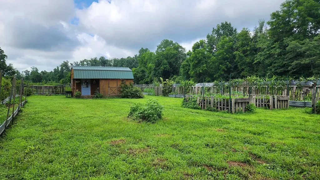 340 Christian Community Road Livingston TN 38570