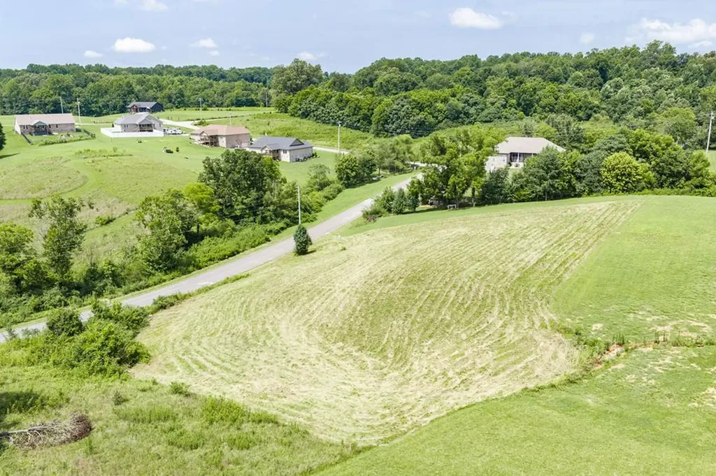 612 Thompson Creek Lane Cookeville TN 38506