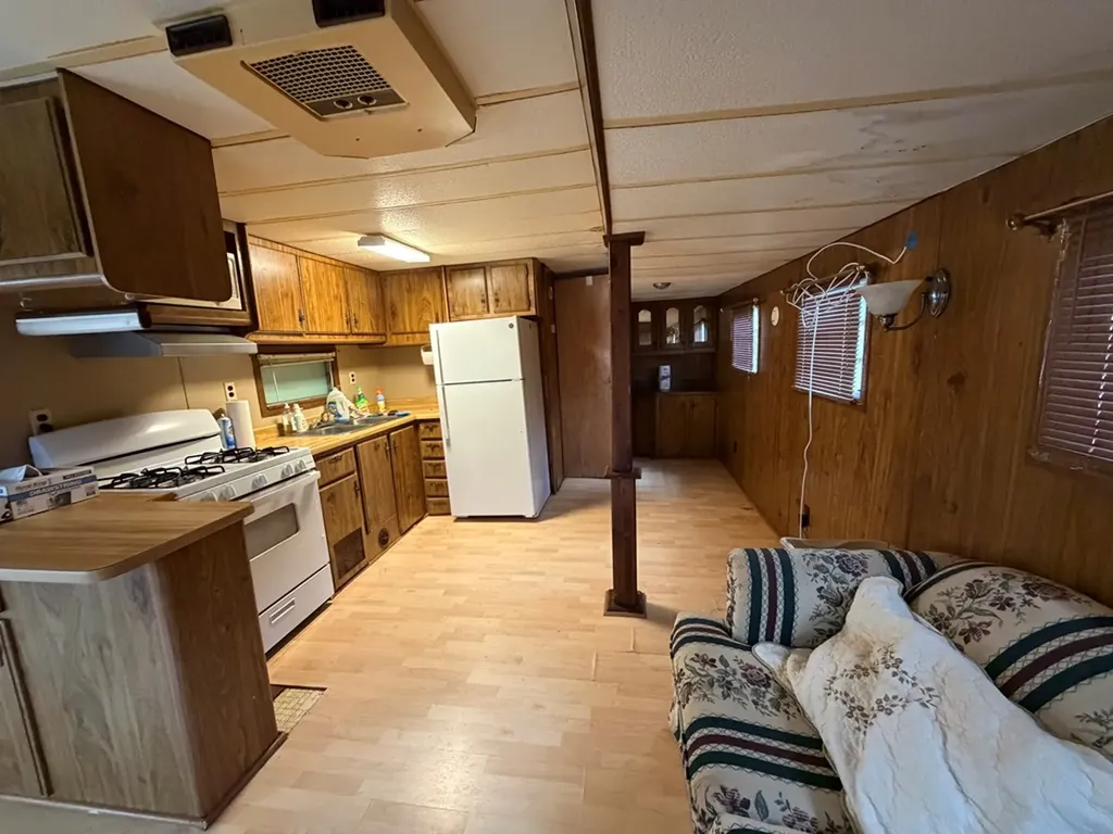 160 Apache Trail Crossville TN 38572