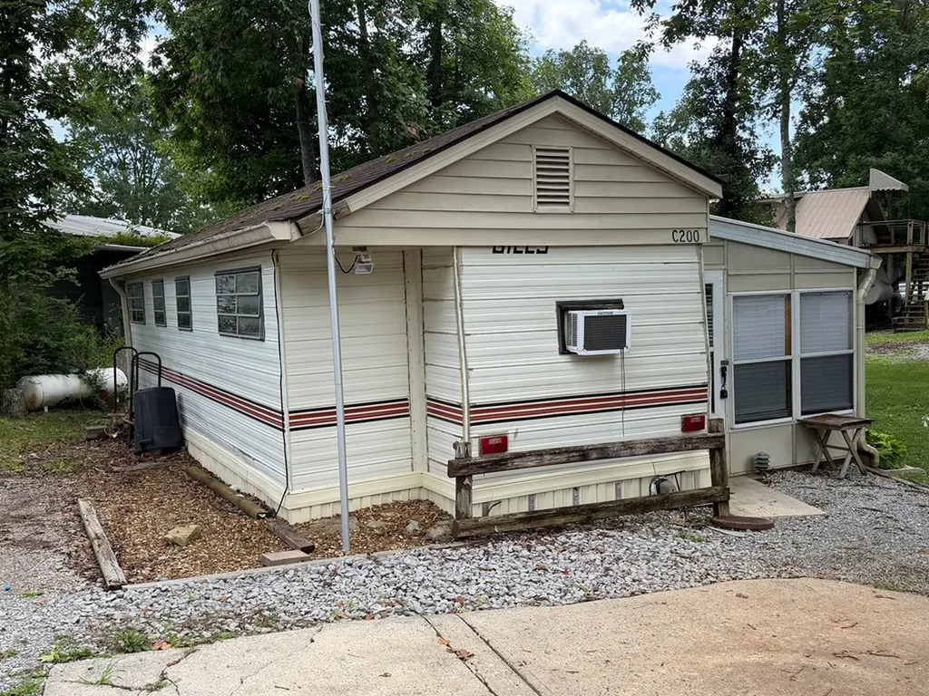 160 Apache Trail Crossville TN 38572