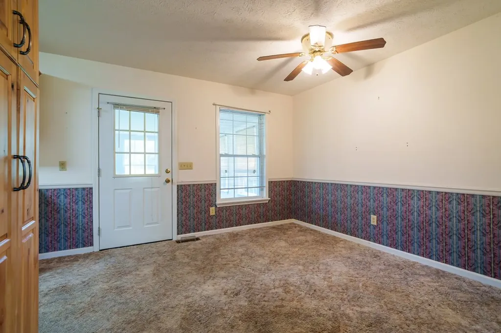 1051 Johnnie Bud Lane Cookeville TN 38501