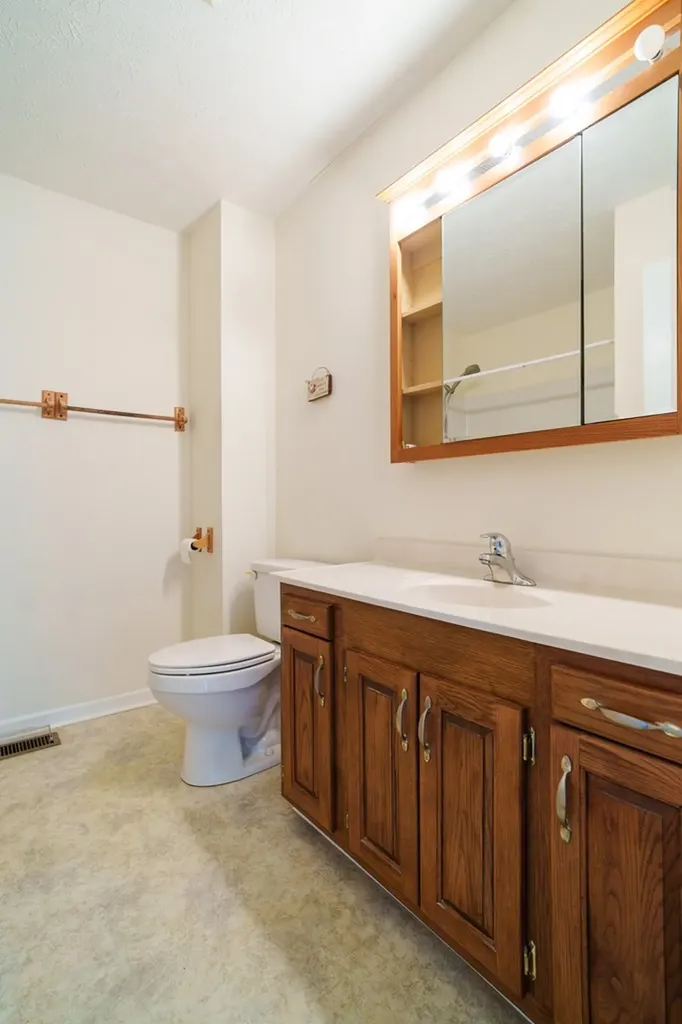1051 Johnnie Bud Lane Cookeville TN 38501