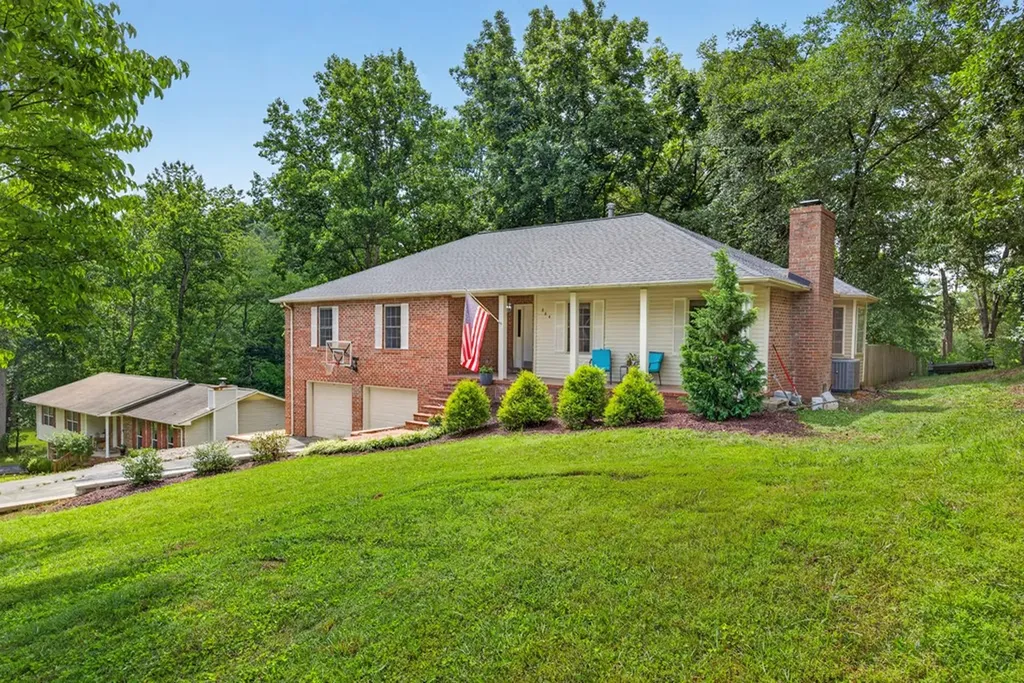 864 Spring Valley Road Cookeville TN 38501