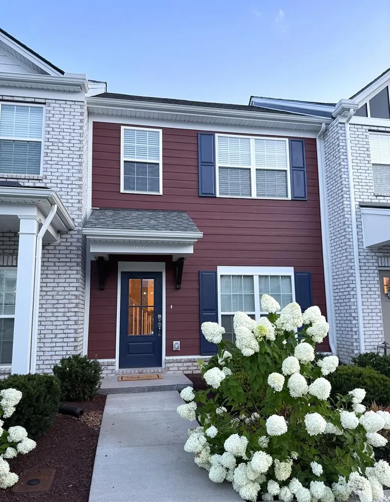 221 Holywell Drive Gallatin TN 37066