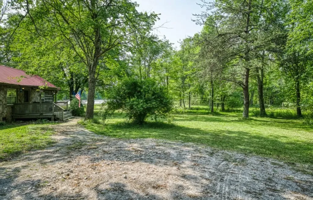 210 Kingwood Drive Sparta TN 38583
