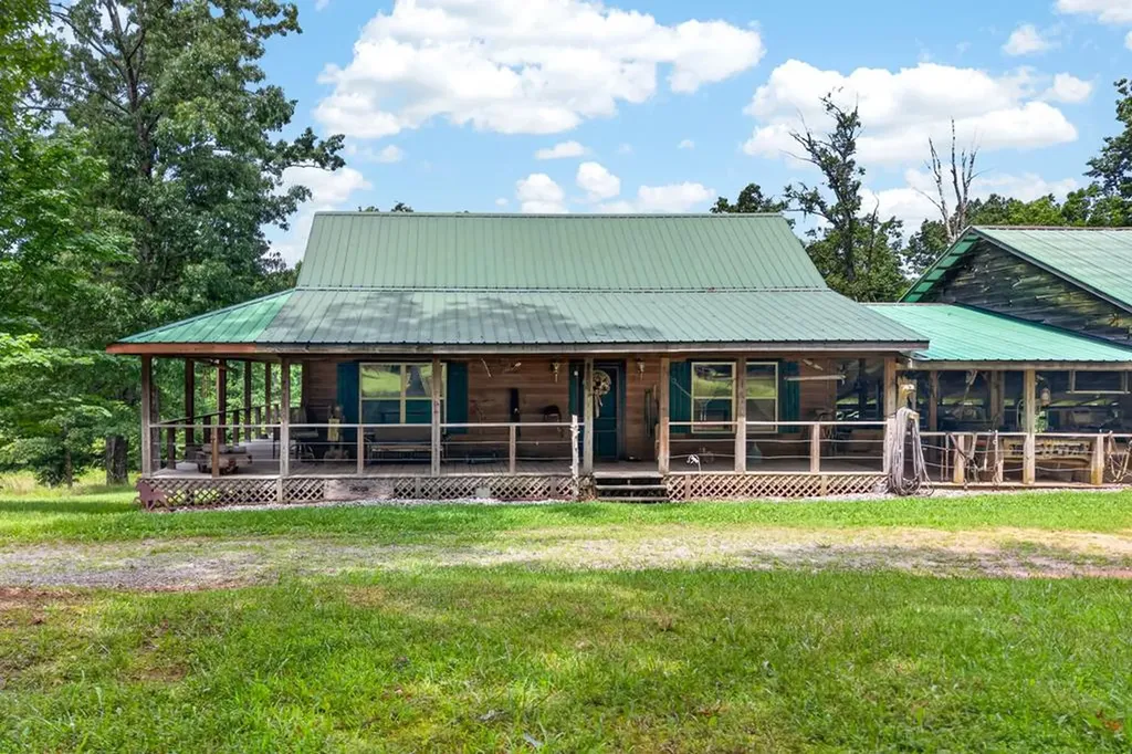 513 S 513 Valley Ridge Road Jamestown TN 38556