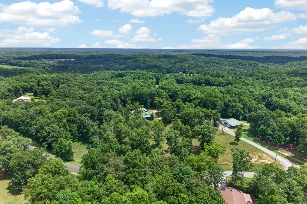 513 S 513 Valley Ridge Road Jamestown TN 38556
