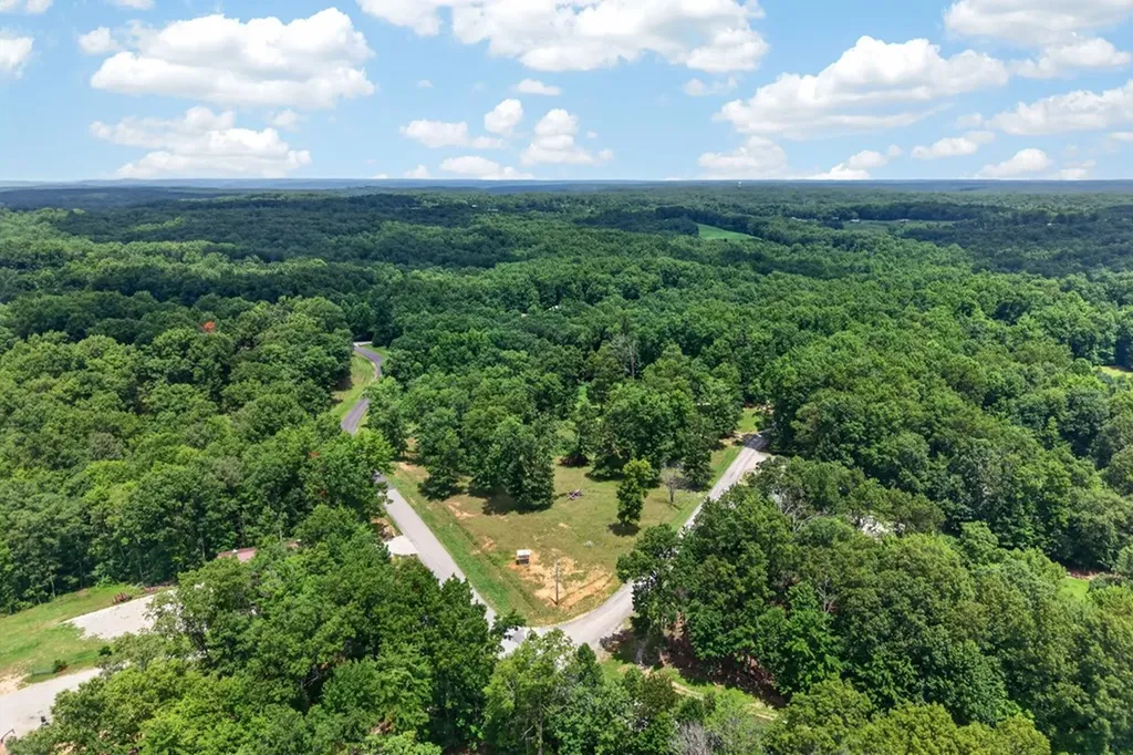 513 S 513 Valley Ridge Road Jamestown TN 38556
