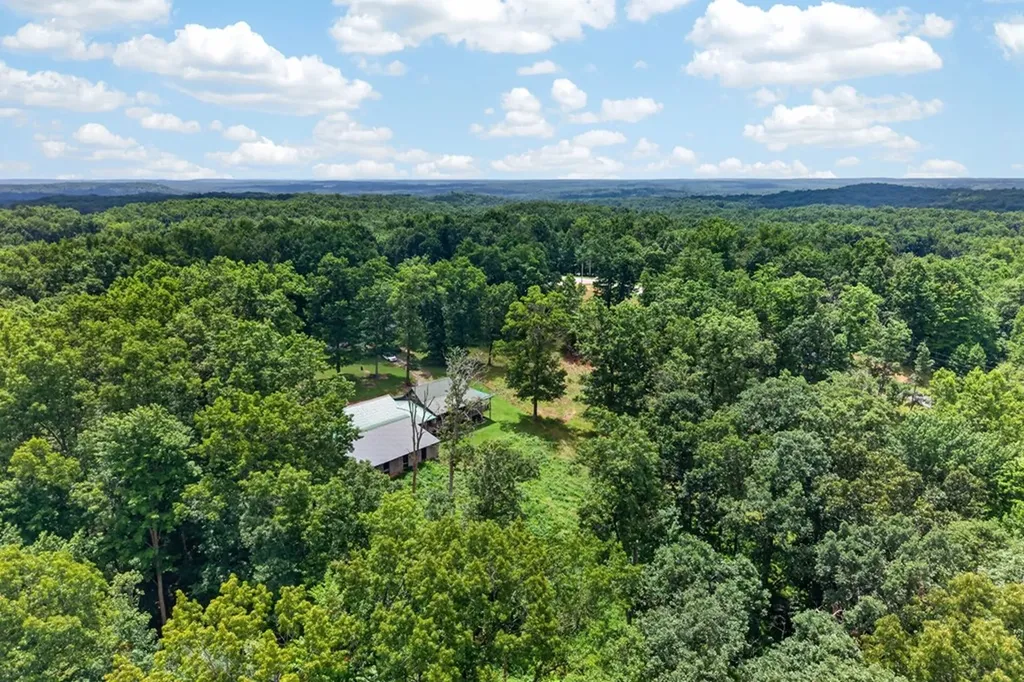 513 S 513 Valley Ridge Road Jamestown TN 38556
