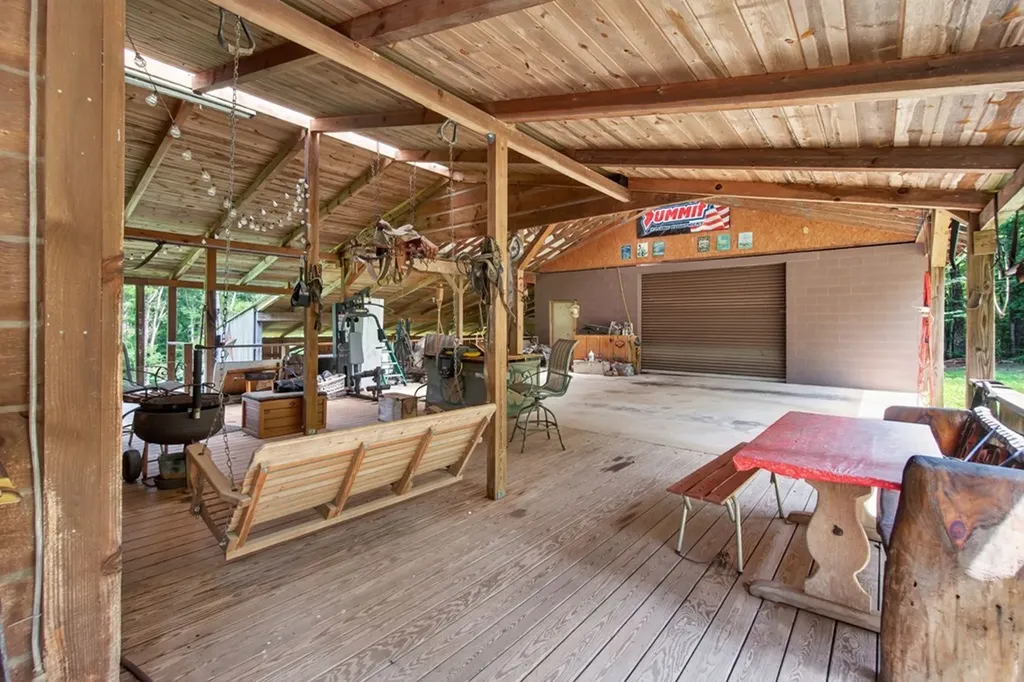 513 S 513 Valley Ridge Road Jamestown TN 38556